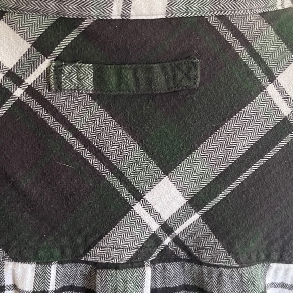 Legendary Whitetails Blue and Black Plaid Shirt - Picture 6 of 6